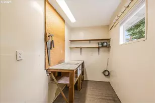 2604 SE 176th Pl, Portland, OR 97236 - Photo 16