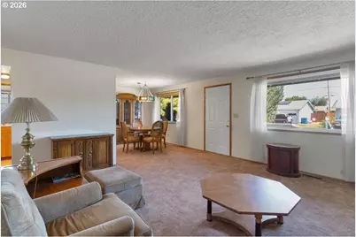 1465 Thompson Rd, Woodburn, OR 97071 - Photo 10