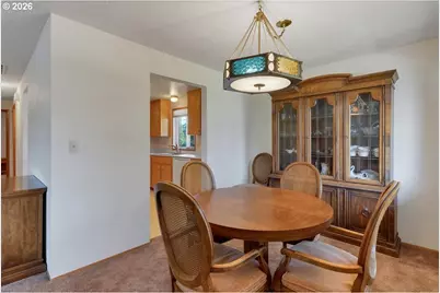 1465 Thompson Rd, Woodburn, OR 97071 - Photo 12