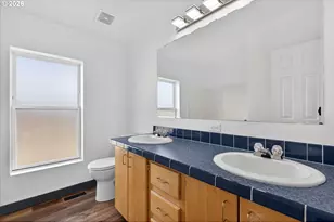 208 16th St, La Grande, OR 97850 - Photo 28