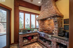 36044 Hwy 101, Gold Beach, OR 97444 - Photo 14