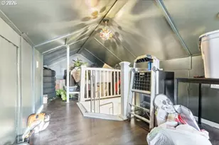 2684 12th St, Salem, OR 97302 - Photo 24