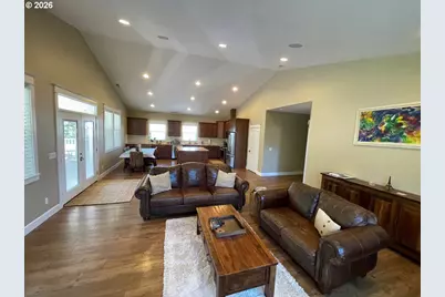 16695 S Harding Rd, Oregon City, OR 97045 - Photo 10
