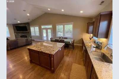 16695 S Harding Rd, Oregon City, OR 97045 - Photo 2