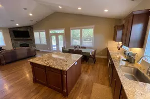 16695 S Harding Rd, Oregon City, OR 97045 - Photo 2