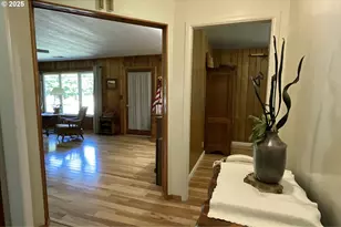 46386 Hwy 58, Westfir, OR 97492 - Photo 10