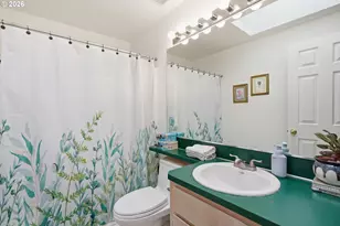 7417 SE Sherrett St, Portland, OR 97206 - Photo 20