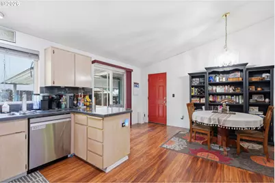 7417 SE Sherrett St, Portland, OR 97206 - Photo 14