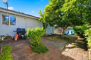 7417 SE Sherrett St, Portland, OR 97206 - Photo 26