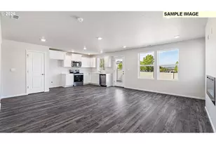 6323 NE 51st Loop, Vancouver, WA 98661 - Photo 2