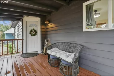 1317 W Main St, Centralia, WA 98531 - Photo 6