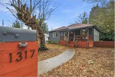 1317 W Main St, Centralia, WA 98531 - Photo 1