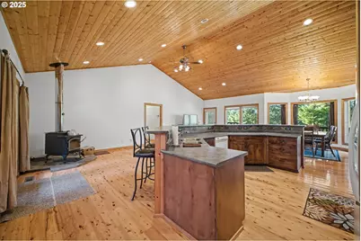 58994 Hampton Rd, Coquille, OR 97423 - Photo 4