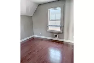 2004 SE Ash St, Portland, OR 97214 - Photo 16