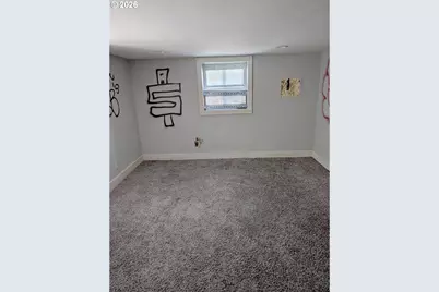 2004 SE Ash St, Portland, OR 97214 - Photo 24