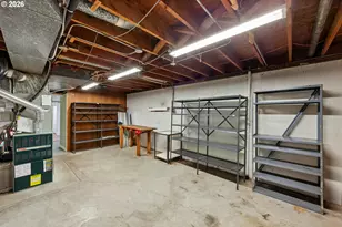 7202 SW Nevada Terrace, Portland, OR 97219 - Photo 30