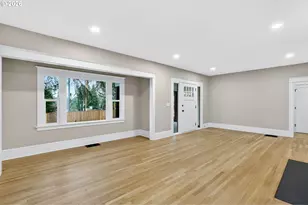 5465 SW Scholls Ferry Rd, Portland, OR 97225 - Photo 8