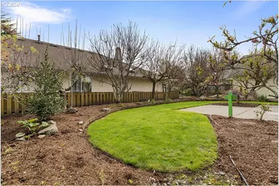 15638 NE Russell Pl, Portland, OR 97230 - Photo 46