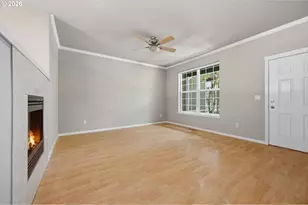 403 NE Suttle Rd, Portland, OR 97211 - Photo 6