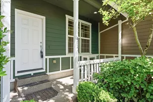 403 NE Suttle Rd, Portland, OR 97211 - Photo 30