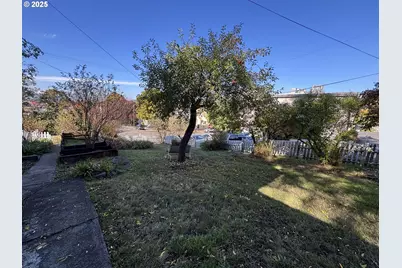 503 SE Chadwick St, Roseburg, OR 97470 - Photo 36