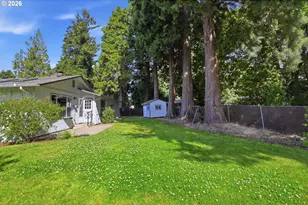 2800 Dahlia Ln, Eugene, OR 97404 - Photo 32