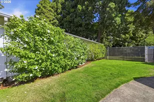 2800 Dahlia Ln, Eugene, OR 97404 - Photo 40
