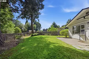 2800 Dahlia Ln, Eugene, OR 97404 - Photo 38