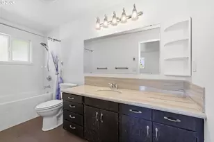 2800 Dahlia Ln, Eugene, OR 97404 - Photo 26