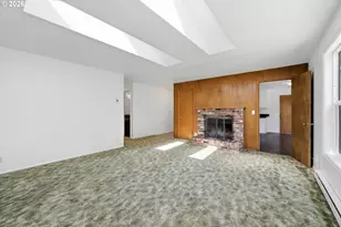 2800 Dahlia Ln, Eugene, OR 97404 - Photo 6