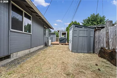 615 Kenmore St, Eugene, OR 97402 - Photo 32