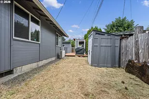 615 Kenmore St, Eugene, OR 97402 - Photo 32