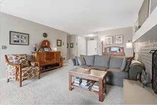 1400 SE Lava Dr, Milwaukie, OR 97222 - Photo 8