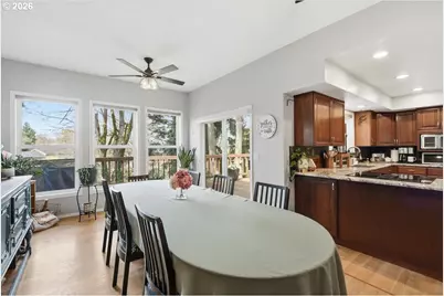 11010 NE 8th Ave, Vancouver, WA 98685 - Photo 12