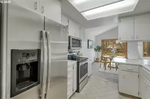 15035 NE Sacramento St, Portland, OR 97230 - Photo 4