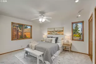 15035 NE Sacramento St, Portland, OR 97230 - Photo 18