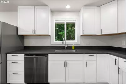 2405 NE 110th Ave, Vancouver, WA 98684 - Photo 6