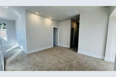 17634 SW Watchman Ln, Beaverton, OR 97007 - Photo 26