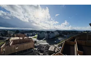 17634 SW Watchman Ln, Beaverton, OR 97007 - Photo 22