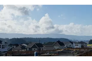 17634 SW Watchman Ln, Beaverton, OR 97007 - Photo 24