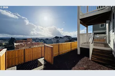 17634 SW Watchman Ln, Beaverton, OR 97007 - Photo 42