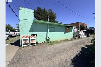 107 5th St, Amity, OR 97101 - Photo 4