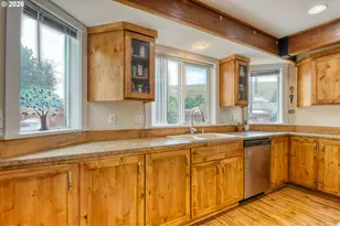 415 N Gale St, Heppner, OR 97836 - Photo 14