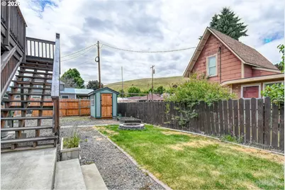 415 N Gale St, Heppner, OR 97836 - Photo 32