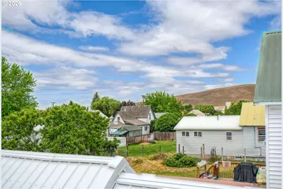 415 N Gale St, Heppner, OR 97836 - Photo 38