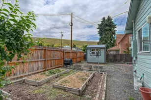 415 N Gale St, Heppner, OR 97836 - Photo 40