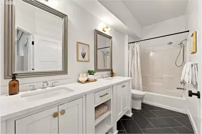 [Address not provided], Portland, OR 97210 - Photo 38