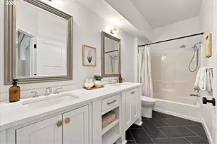 [Address not provided], Portland, OR 97210 - Photo 38
