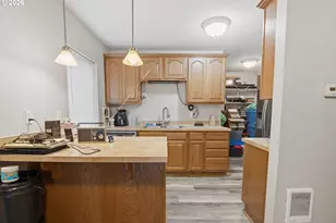 715 S McLoughlin Blvd, Oregon City, OR 97045 - Photo 6