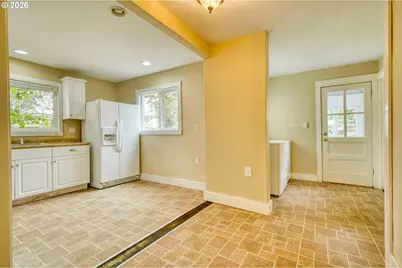 280 Wyeth St, Saint Helens, OR 97051 - Photo 14